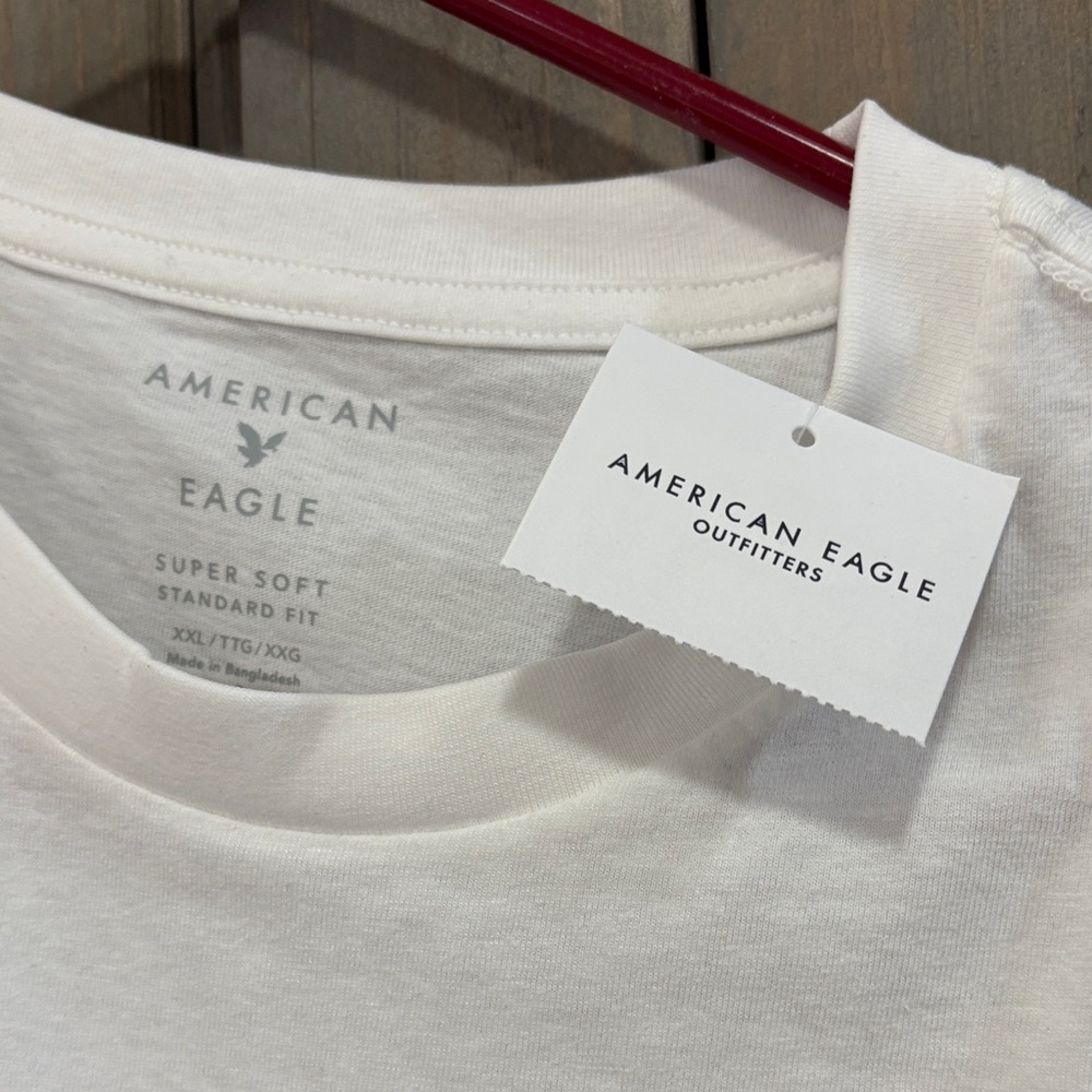 American Eagle Outfitters Classic White Short Sleeve Tee - Picture 5 of 6